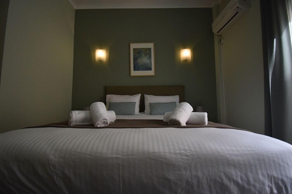 Check Point - Plaka Apartment เอเธนส์ ภายนอก รูปภาพ